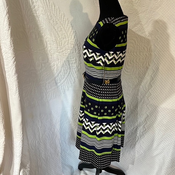 Tahari belted dress, size 2, NWT - Picture 6 of 16